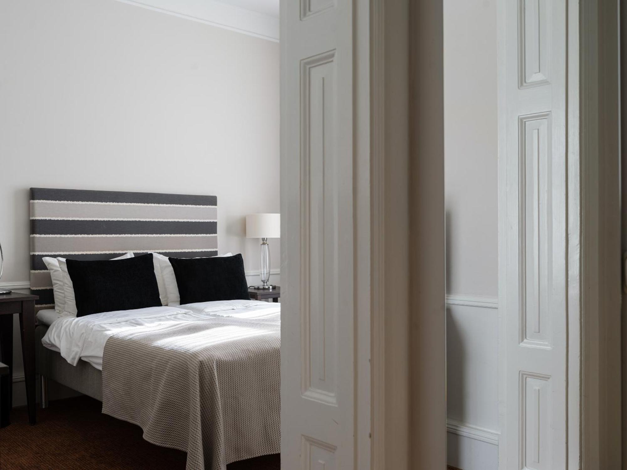Elite Stora Hotellet Oerebro ภายนอก รูปภาพ